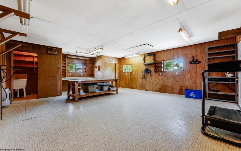 416 Cherry Street, Bridgeport, West Virginia 26330, 3 Bedrooms Bedrooms, 6 Rooms Rooms,1 BathroomBathrooms,Single Family Detached,For Sale,Cherry,10160187
