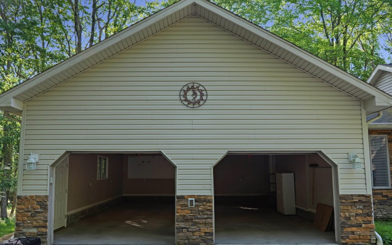 6 Sorrel Court, Terra Alta, West Virginia 26764, 3 Bedrooms Bedrooms, 9 Rooms Rooms,2 BathroomsBathrooms,Single Family Detached,For Sale,Sorrel,10160197