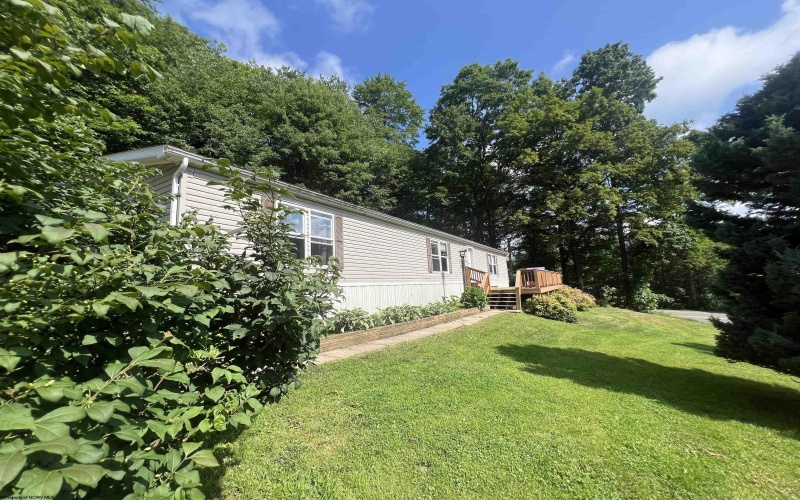 1087 Maple Spring Highway, Eglon, West Virginia 26716, 3 Bedrooms Bedrooms, 8 Rooms Rooms,2 BathroomsBathrooms,Single Family Detached,For Sale,Maple Spring,10160186