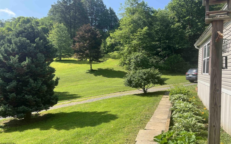 1087 Maple Spring Highway, Eglon, West Virginia 26716, 3 Bedrooms Bedrooms, 8 Rooms Rooms,2 BathroomsBathrooms,Single Family Detached,For Sale,Maple Spring,10160186