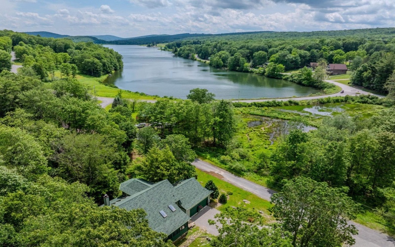 64 Wood Lily Court, Terra Alta, West Virginia 26764, 5 Bedrooms Bedrooms, 13 Rooms Rooms,2 BathroomsBathrooms,Single Family Detached,For Sale,Wood Lily,10160196