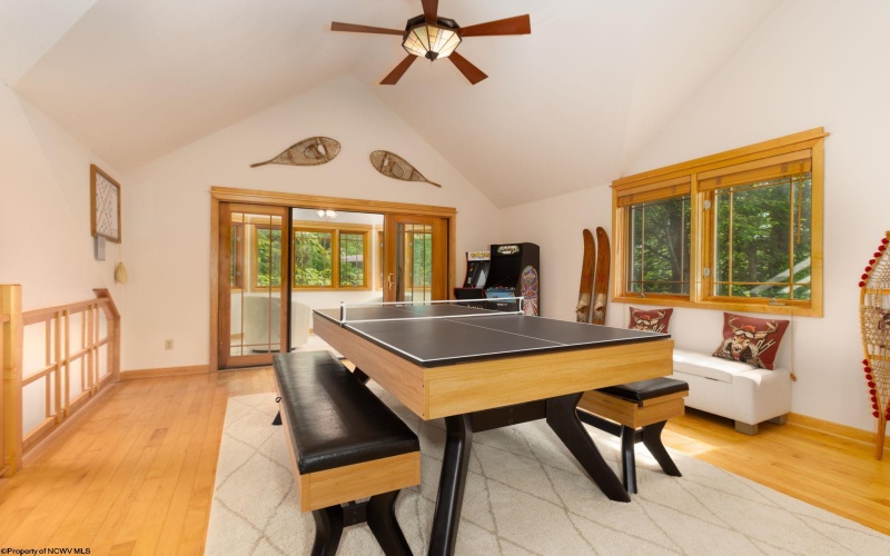 64 Wood Lily Court, Terra Alta, West Virginia 26764, 5 Bedrooms Bedrooms, 13 Rooms Rooms,2 BathroomsBathrooms,Single Family Detached,For Sale,Wood Lily,10160196