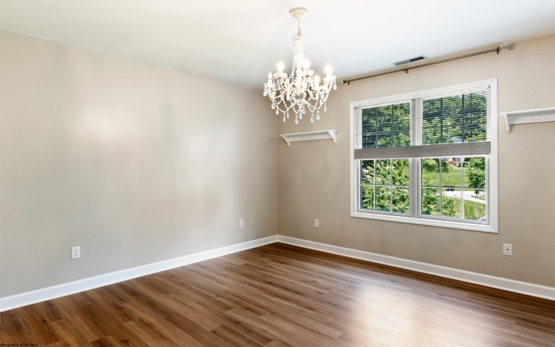 4021 Greystone Drive, Morgantown, West Virginia 26508, 5 Bedrooms Bedrooms, 11 Rooms Rooms,4 BathroomsBathrooms,Single Family Detached,For Sale,Greystone,10160204