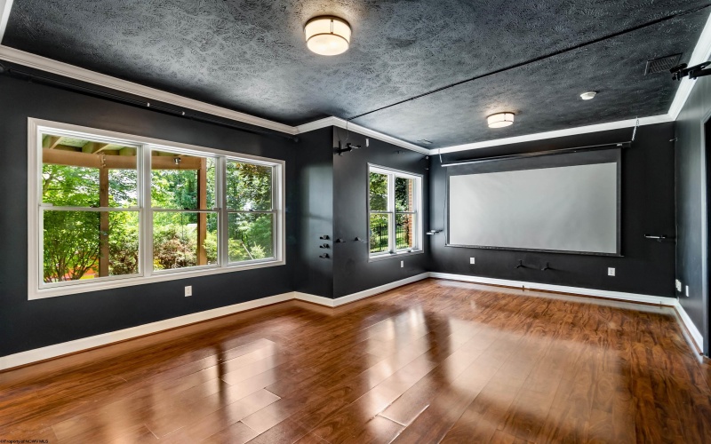 4021 Greystone Drive, Morgantown, West Virginia 26508, 5 Bedrooms Bedrooms, 11 Rooms Rooms,4 BathroomsBathrooms,Single Family Detached,For Sale,Greystone,10160204