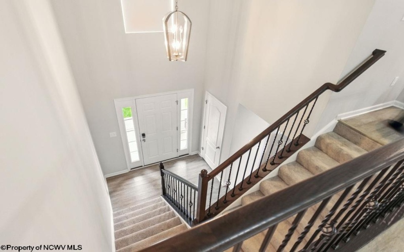 89 Bedford Court, Bridgeport, West Virginia 26330, 4 Bedrooms Bedrooms, 8 Rooms Rooms,3 BathroomsBathrooms,Single Family Attached,For Sale,Bedford,10160205