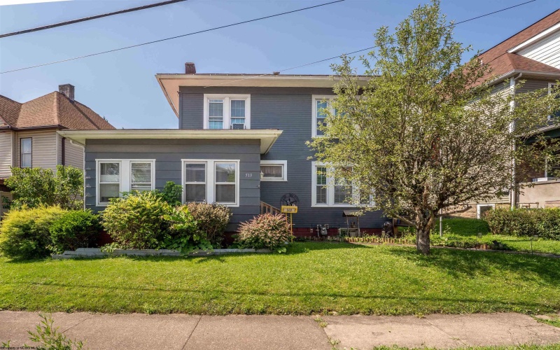 513 Park Avenue, Fairmont, West Virginia 26554, 3 Bedrooms Bedrooms, 8 Rooms Rooms,2 BathroomsBathrooms,Single Family Detached,For Sale,Park,10160203