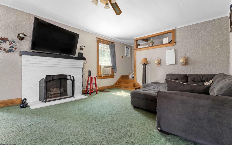 513 Park Avenue, Fairmont, West Virginia 26554, 3 Bedrooms Bedrooms, 8 Rooms Rooms,2 BathroomsBathrooms,Single Family Detached,For Sale,Park,10160203