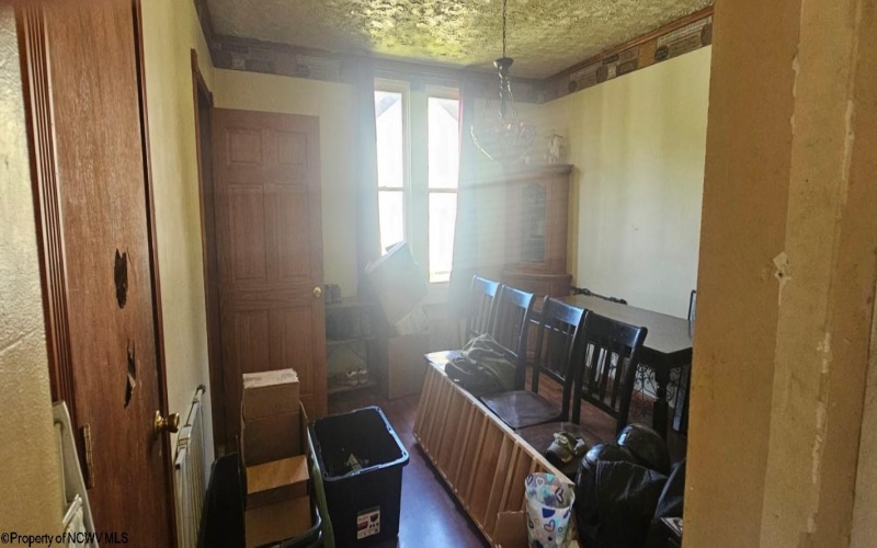 242 Main Street, Worthington, West Virginia 26591, 4 Bedrooms Bedrooms, 8 Rooms Rooms,2 BathroomsBathrooms,Single Family Detached,For Sale,Main,10160208