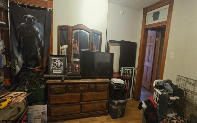 242 Main Street, Worthington, West Virginia 26591, 4 Bedrooms Bedrooms, 8 Rooms Rooms,2 BathroomsBathrooms,Single Family Detached,For Sale,Main,10160208