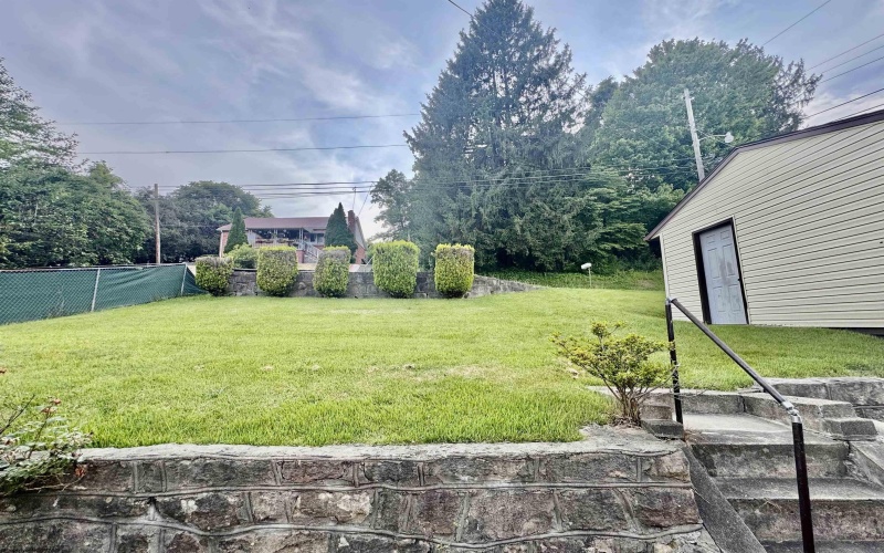 1414 HOOD Street, Fairmont, West Virginia 26554, 3 Bedrooms Bedrooms, 5 Rooms Rooms,1 BathroomBathrooms,Single Family Detached,For Sale,HOOD,10160207