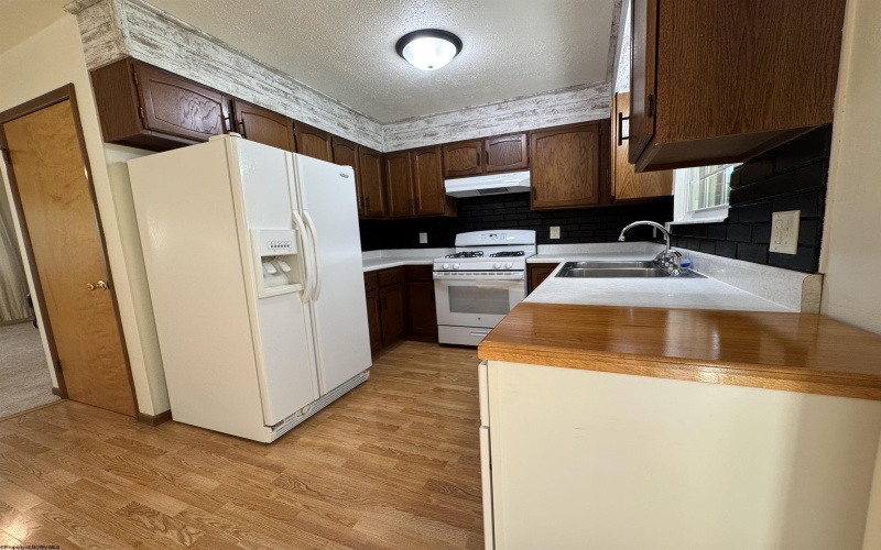 8756 Good Hope Pike, Lost Creek, West Virginia 26385, 3 Bedrooms Bedrooms, 9 Rooms Rooms,2 BathroomsBathrooms,Single Family Detached,For Sale,Good Hope,10160211