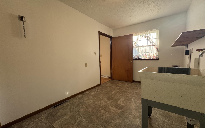 8756 Good Hope Pike, Lost Creek, West Virginia 26385, 3 Bedrooms Bedrooms, 9 Rooms Rooms,2 BathroomsBathrooms,Single Family Detached,For Sale,Good Hope,10160211