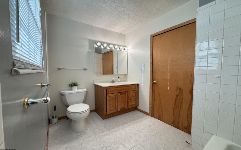 8756 Good Hope Pike, Lost Creek, West Virginia 26385, 3 Bedrooms Bedrooms, 9 Rooms Rooms,2 BathroomsBathrooms,Single Family Detached,For Sale,Good Hope,10160211