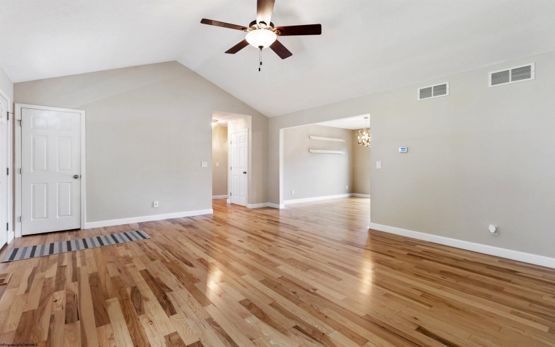 206 Angel Falls Way, Morgantown, West Virginia 26508, 4 Bedrooms Bedrooms, 10 Rooms Rooms,3 BathroomsBathrooms,Single Family Detached,For Sale,Angel Falls,10160214