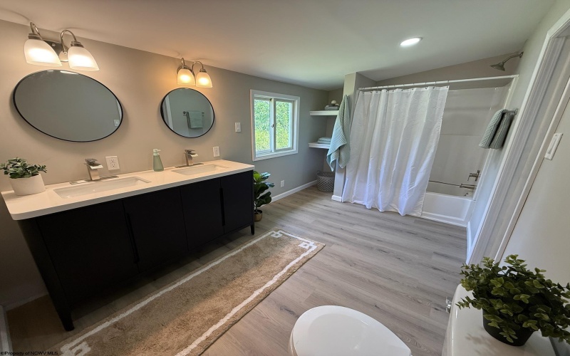 209 Norway Loop, Fairmont, West Virginia 26554, 3 Bedrooms Bedrooms, 7 Rooms Rooms,2 BathroomsBathrooms,Single Family Detached,For Sale,Norway,10160243