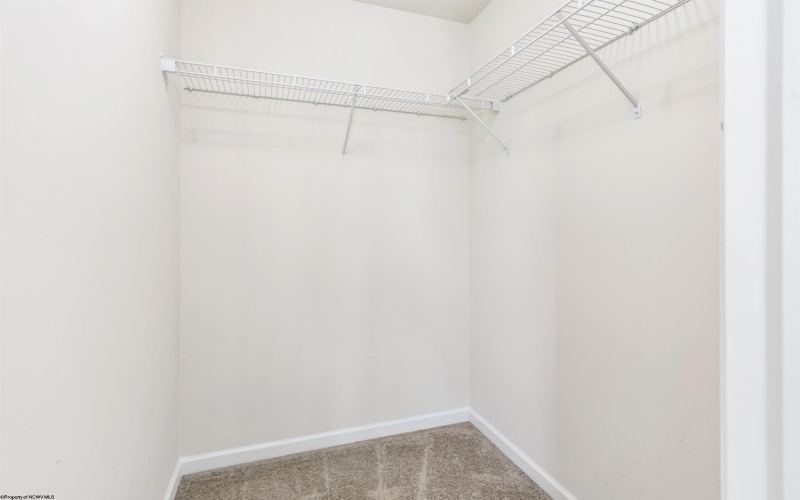 305 Kingsbury Court, White Hall, West Virginia 26554, 3 Bedrooms Bedrooms, 9 Rooms Rooms,3 BathroomsBathrooms,Single Family Attached,For Sale,Kingsbury,10160228