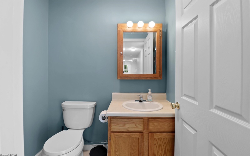 101 Stilwell Drive, Morgantown, West Virginia 26505, 3 Bedrooms Bedrooms, 6 Rooms Rooms,2 BathroomsBathrooms,Single Family Attached,For Sale,Stilwell,10160233