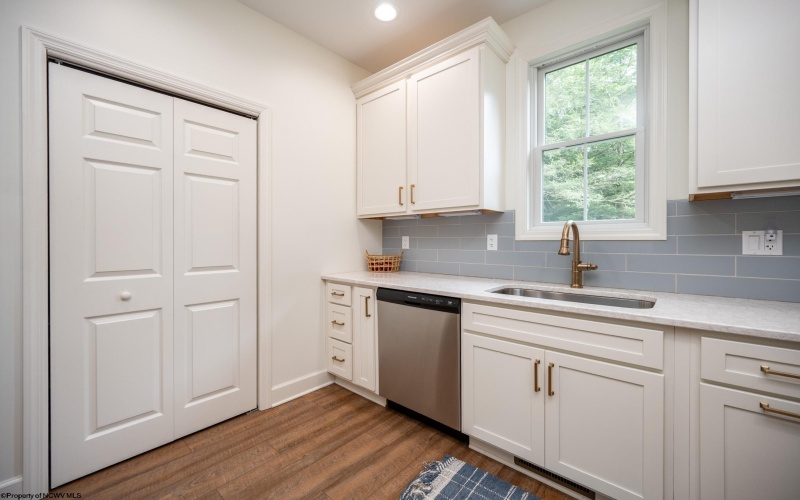 1012 Cannon Settlement Road, Parsons, West Virginia 26287, 2 Bedrooms Bedrooms, 7 Rooms Rooms,1 BathroomBathrooms,Single Family Detached,For Sale,Cannon Settlement,10160242