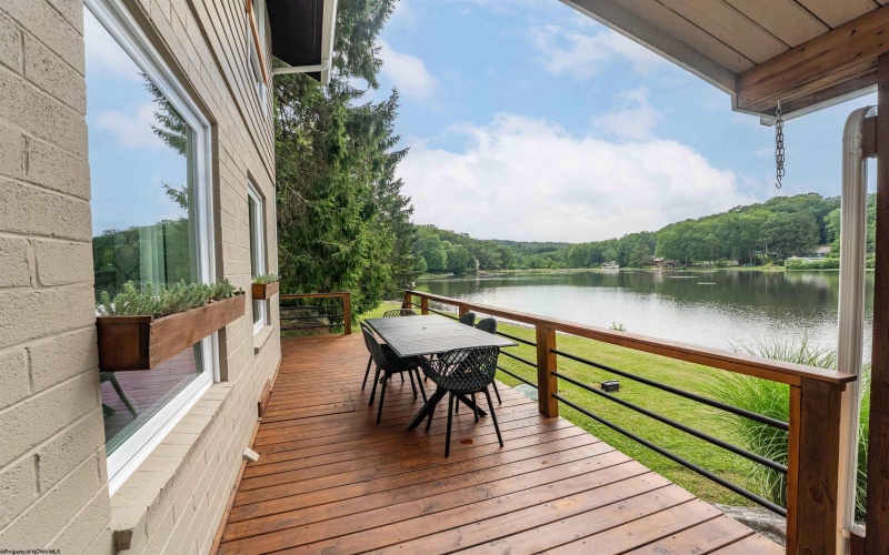 206 Paradise Circle, Morgantown, West Virginia 26508, 2 Bedrooms Bedrooms, 5 Rooms Rooms,2 BathroomsBathrooms,Single Family Detached,For Sale,Paradise,10160241