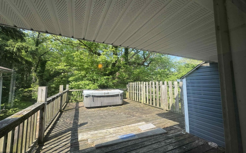 113 Buckhannon Avenue, Clarksburg, West Virginia 26301-3130, 2 Bedrooms Bedrooms, 4 Rooms Rooms,2 BathroomsBathrooms,Single Family Detached,For Sale,Buckhannon,10160222
