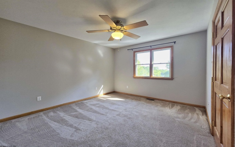 118 June Lane, Morgantown, West Virginia 26508, 3 Bedrooms Bedrooms, 6 Rooms Rooms,2 BathroomsBathrooms,Single Family Detached,For Sale,June,10160221