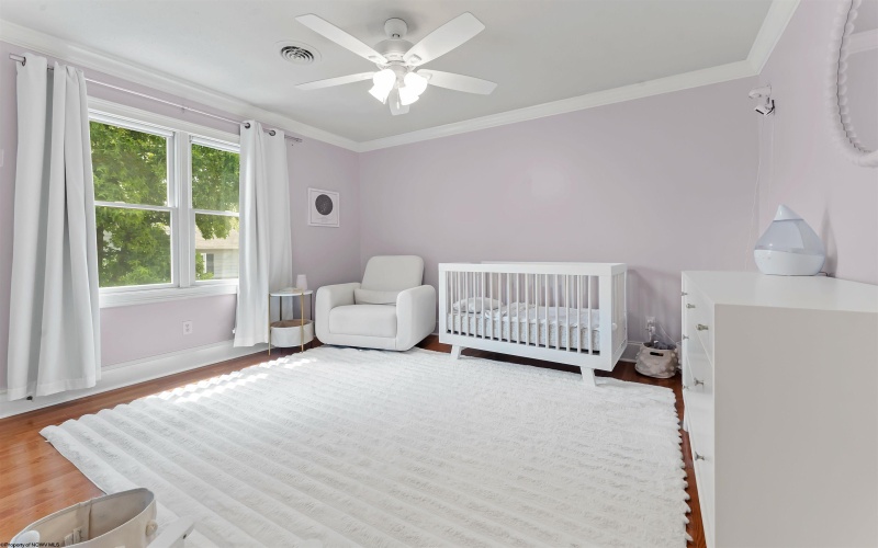 901 Suncrest Place, Morgantown, West Virginia 26505, 5 Bedrooms Bedrooms, 11 Rooms Rooms,3 BathroomsBathrooms,Single Family Detached,For Sale,Suncrest,10160231
