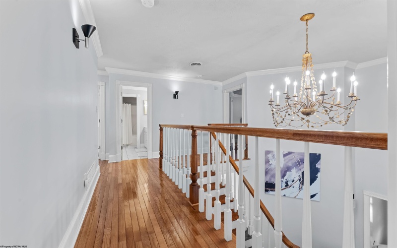 901 Suncrest Place, Morgantown, West Virginia 26505, 5 Bedrooms Bedrooms, 11 Rooms Rooms,3 BathroomsBathrooms,Single Family Detached,For Sale,Suncrest,10160231