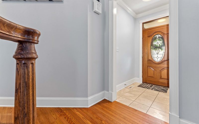 901 Suncrest Place, Morgantown, West Virginia 26505, 5 Bedrooms Bedrooms, 11 Rooms Rooms,3 BathroomsBathrooms,Single Family Detached,For Sale,Suncrest,10160231