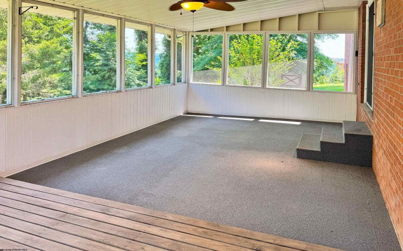 1812 Martha Avenue, Fairmont, West Virginia 26554, 3 Bedrooms Bedrooms, 6 Rooms Rooms,3 BathroomsBathrooms,Single Family Detached,For Sale,Martha,10160235