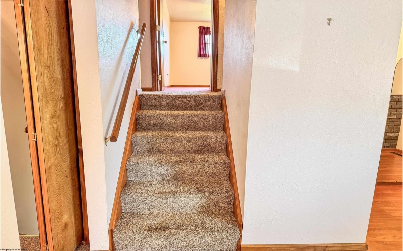 1812 Martha Avenue, Fairmont, West Virginia 26554, 3 Bedrooms Bedrooms, 6 Rooms Rooms,3 BathroomsBathrooms,Single Family Detached,For Sale,Martha,10160235