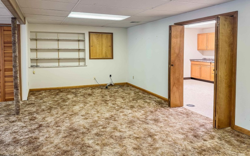 1812 Martha Avenue, Fairmont, West Virginia 26554, 3 Bedrooms Bedrooms, 6 Rooms Rooms,3 BathroomsBathrooms,Single Family Detached,For Sale,Martha,10160235