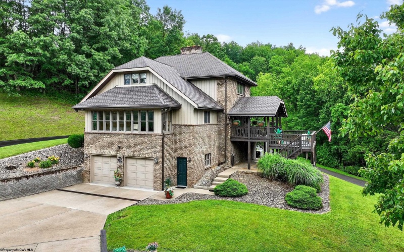 201 Westridge Drive, Elkins, West Virginia 26241, 4 Bedrooms Bedrooms, 11 Rooms Rooms,4 BathroomsBathrooms,Single Family Detached,For Sale,Westridge,10160237