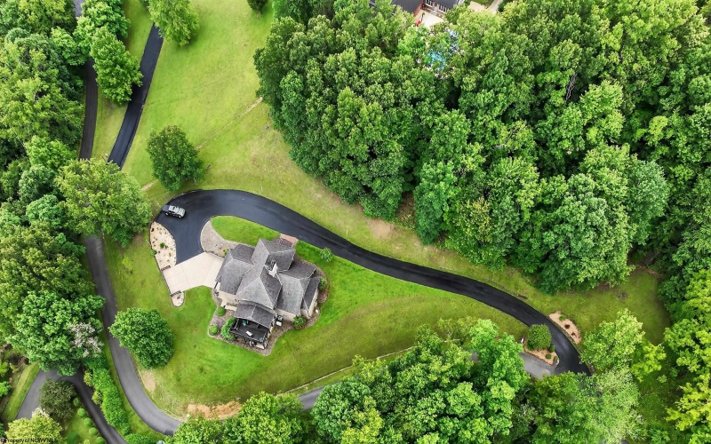 201 Westridge Drive, Elkins, West Virginia 26241, 4 Bedrooms Bedrooms, 11 Rooms Rooms,4 BathroomsBathrooms,Single Family Detached,For Sale,Westridge,10160237