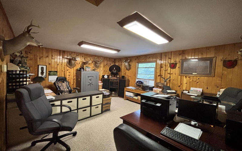 381 Midway Road, Belington, West Virginia 26250, 4 Bedrooms Bedrooms, 12 Rooms Rooms,3 BathroomsBathrooms,Single Family Detached,For Sale,Midway,10160229