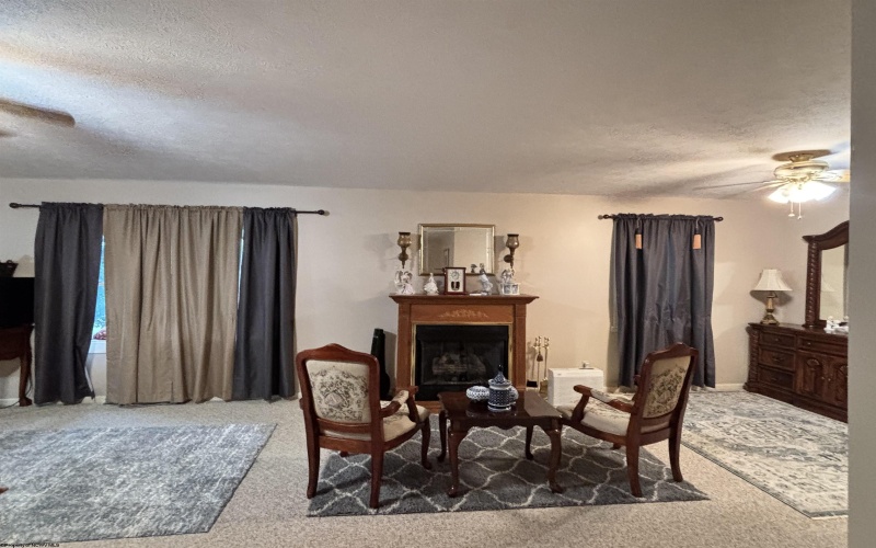 381 Midway Road, Belington, West Virginia 26250, 4 Bedrooms Bedrooms, 12 Rooms Rooms,3 BathroomsBathrooms,Single Family Detached,For Sale,Midway,10160229