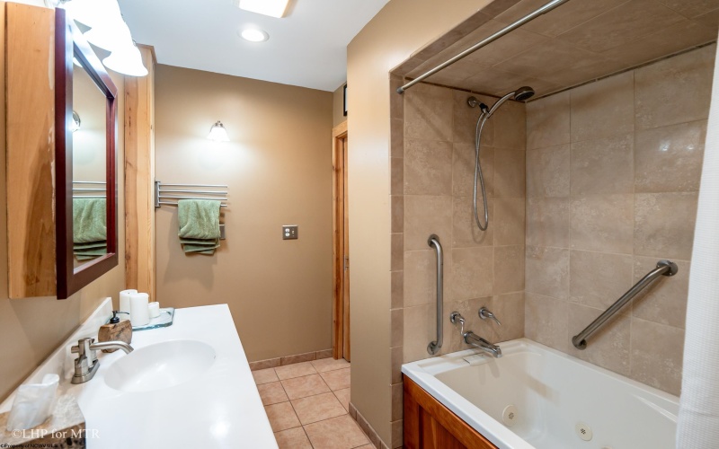 76 Pointy Knob Road, Davis, West Virginia 26260, 3 Bedrooms Bedrooms, 6 Rooms Rooms,3 BathroomsBathrooms,Single Family Detached,For Sale,Pointy Knob,10160246