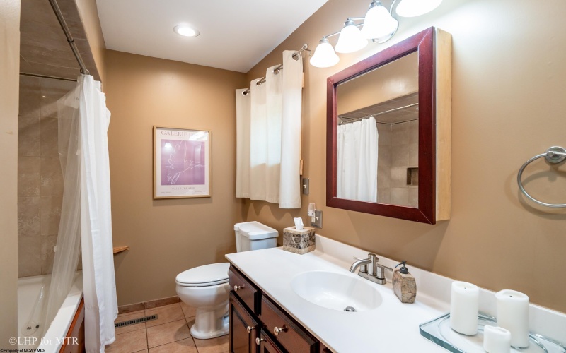 76 Pointy Knob Road, Davis, West Virginia 26260, 3 Bedrooms Bedrooms, 6 Rooms Rooms,3 BathroomsBathrooms,Single Family Detached,For Sale,Pointy Knob,10160246