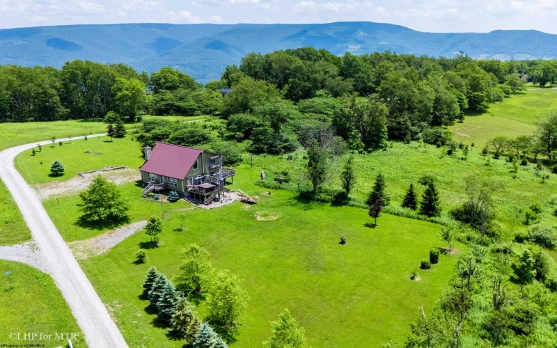 76 Pointy Knob Road, Davis, West Virginia 26260, 3 Bedrooms Bedrooms, 6 Rooms Rooms,3 BathroomsBathrooms,Single Family Detached,For Sale,Pointy Knob,10160246