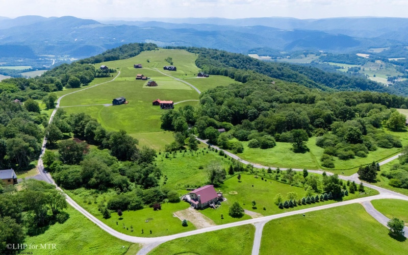 76 Pointy Knob Road, Davis, West Virginia 26260, 3 Bedrooms Bedrooms, 6 Rooms Rooms,3 BathroomsBathrooms,Single Family Detached,For Sale,Pointy Knob,10160246
