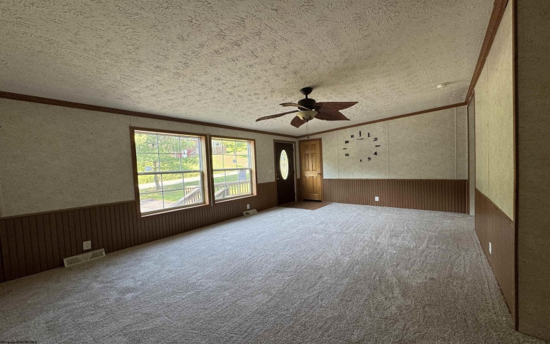 143 Circle Drive, Mount Clare, West Virginia 26408, 4 Bedrooms Bedrooms, 8 Rooms Rooms,2 BathroomsBathrooms,Single Family Detached,For Sale,Circle,10160245