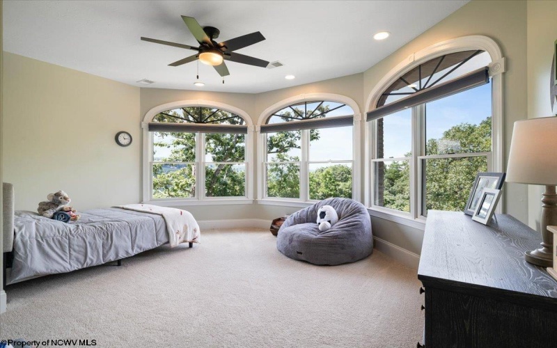 2009 Ices Ferry Drive, Morgantown, West Virginia 26508, 5 Bedrooms Bedrooms, 11 Rooms Rooms,4 BathroomsBathrooms,Single Family Detached,For Sale,Ices Ferry,10160251