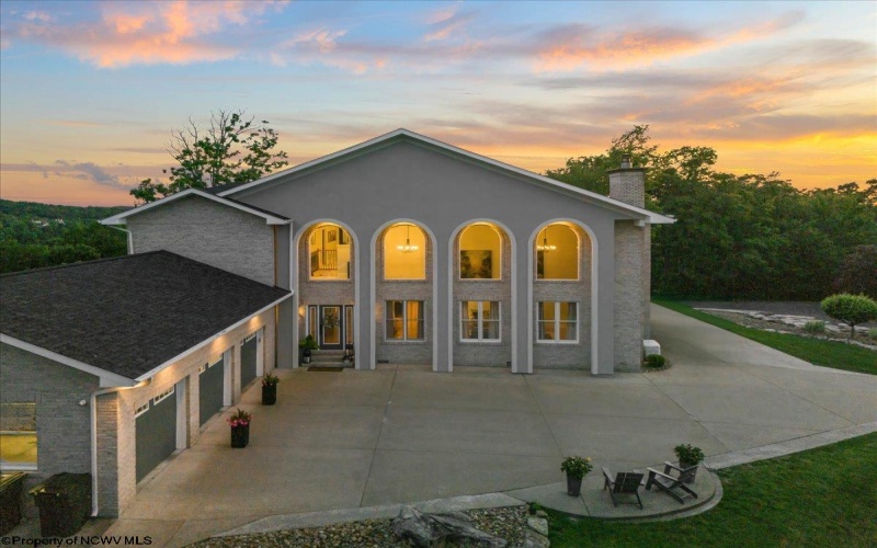 2009 Ices Ferry Drive, Morgantown, West Virginia 26508, 5 Bedrooms Bedrooms, 11 Rooms Rooms,4 BathroomsBathrooms,Single Family Detached,For Sale,Ices Ferry,10160251