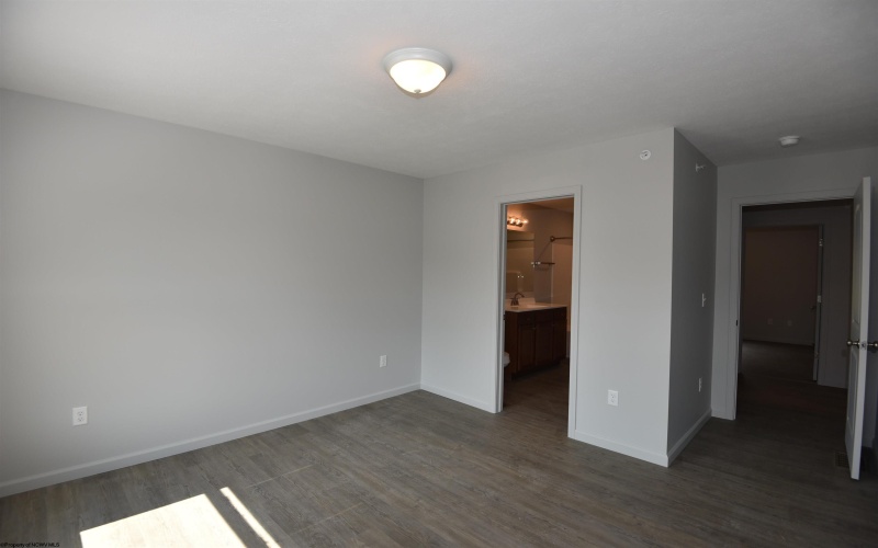 41 Greentree Drive, Shinnston, West Virginia 26431, 2 Bedrooms Bedrooms, 5 Rooms Rooms,2 BathroomsBathrooms,Residential Rentals,For Rent,Greentree,10160255
