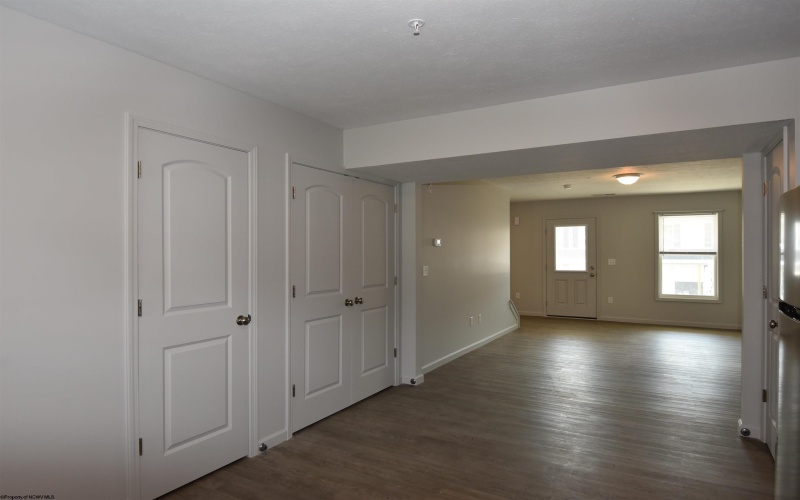 41 Greentree Drive, Shinnston, West Virginia 26431, 2 Bedrooms Bedrooms, 5 Rooms Rooms,2 BathroomsBathrooms,Residential Rentals,For Rent,Greentree,10160255