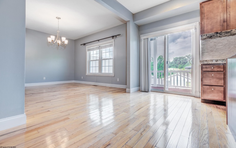 4 Turnstone Drive, Morgantown, West Virginia 26505, 3 Bedrooms Bedrooms, 7 Rooms Rooms,2 BathroomsBathrooms,Single Family Attached,For Sale,Turnstone,10160261
