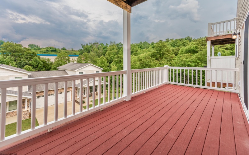 4 Turnstone Drive, Morgantown, West Virginia 26505, 3 Bedrooms Bedrooms, 7 Rooms Rooms,2 BathroomsBathrooms,Single Family Attached,For Sale,Turnstone,10160261