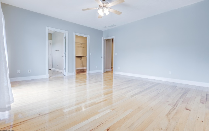 4 Turnstone Drive, Morgantown, West Virginia 26505, 3 Bedrooms Bedrooms, 7 Rooms Rooms,2 BathroomsBathrooms,Single Family Attached,For Sale,Turnstone,10160261