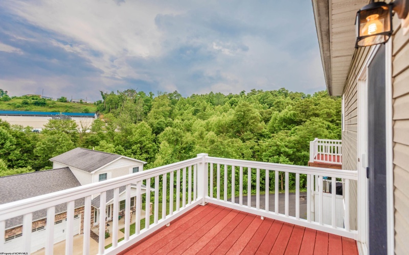 4 Turnstone Drive, Morgantown, West Virginia 26505, 3 Bedrooms Bedrooms, 7 Rooms Rooms,2 BathroomsBathrooms,Single Family Attached,For Sale,Turnstone,10160261