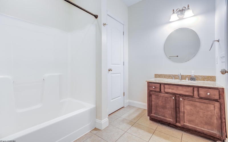 4 Turnstone Drive, Morgantown, West Virginia 26505, 3 Bedrooms Bedrooms, 7 Rooms Rooms,2 BathroomsBathrooms,Single Family Attached,For Sale,Turnstone,10160261