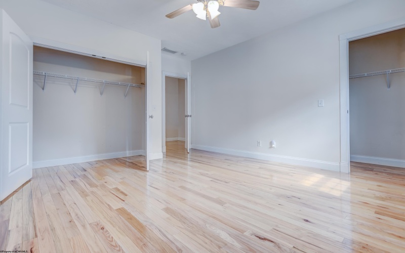 4 Turnstone Drive, Morgantown, West Virginia 26505, 3 Bedrooms Bedrooms, 7 Rooms Rooms,2 BathroomsBathrooms,Single Family Attached,For Sale,Turnstone,10160261